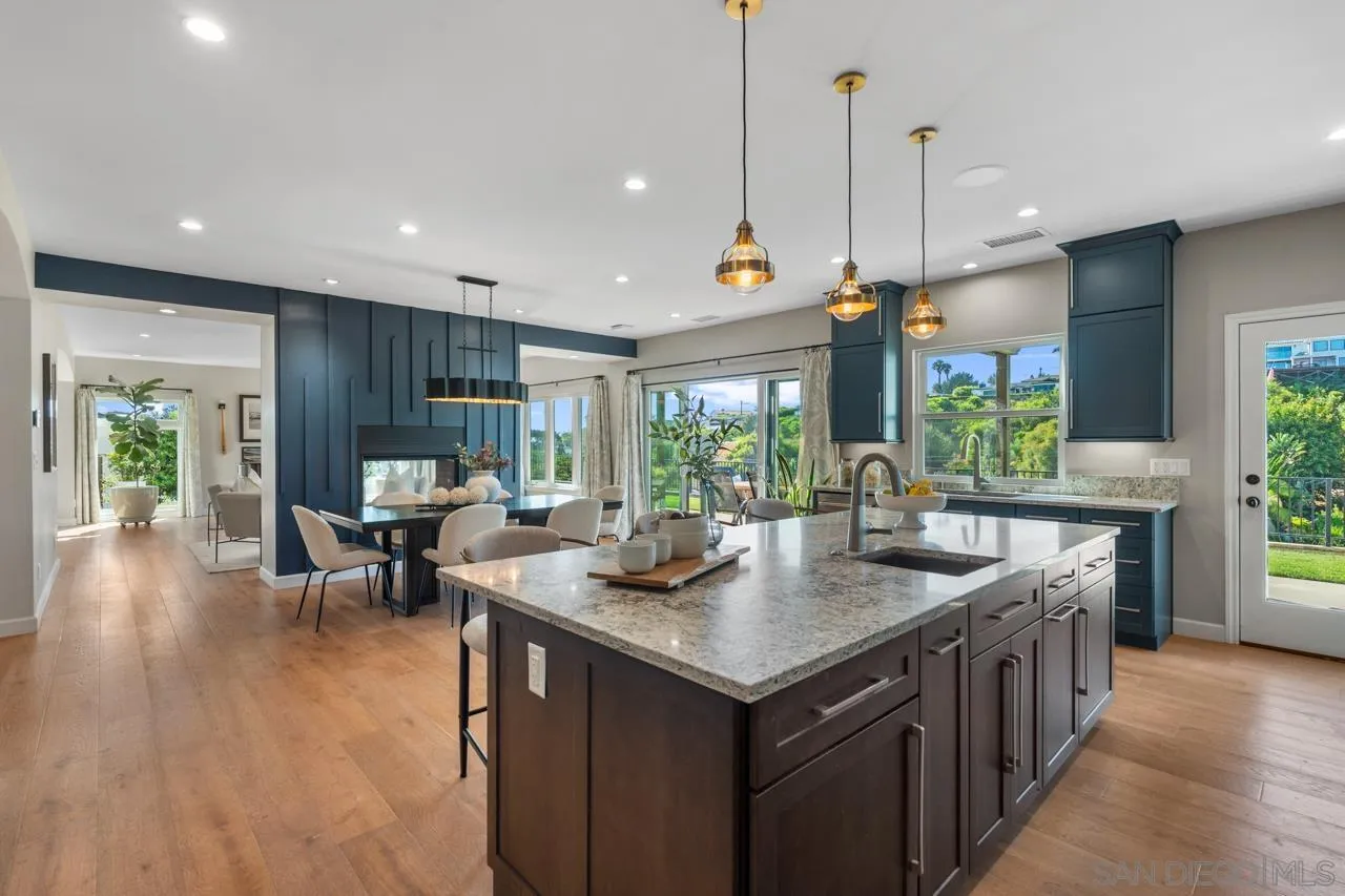 https://cdn.realtyfeed.com/cdn/127/260021386/78ea1b7c0eb8bafa30073832771c4398.webp