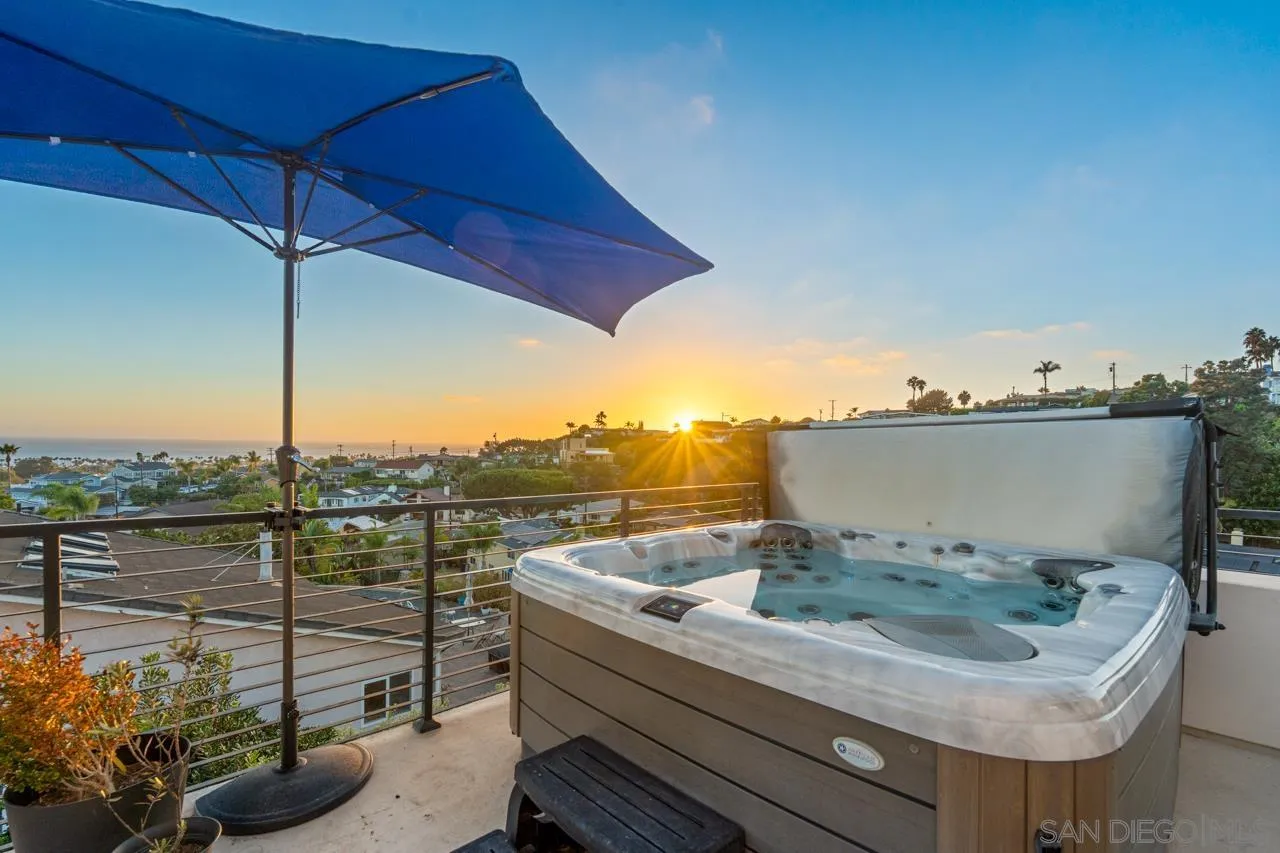 https://cdn.realtyfeed.com/cdn/127/260021386/8c28628cc2735a9398aadb7983b64d92.webp
