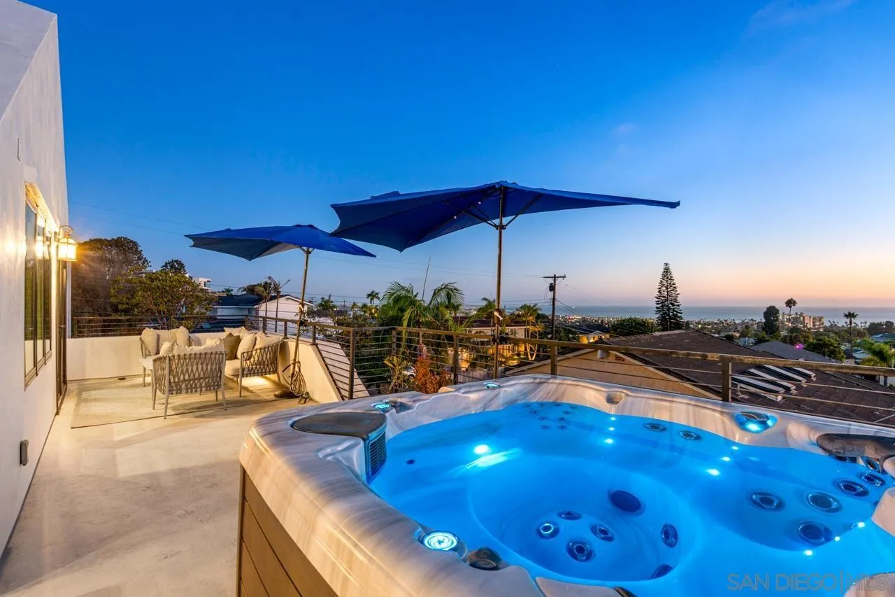 https://cdn.realtyfeed.com/cdn/127/260021386/b9f5240b49c1e0add4ef961b4b8e42c2.webp