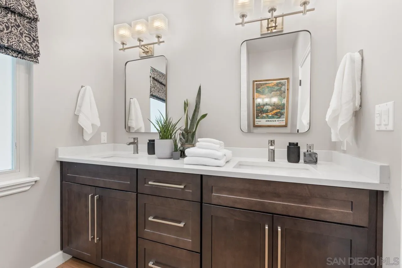 https://cdn.realtyfeed.com/cdn/127/260021386/cb01ae3e40a6c183e39b2a3a6b169db7.webp