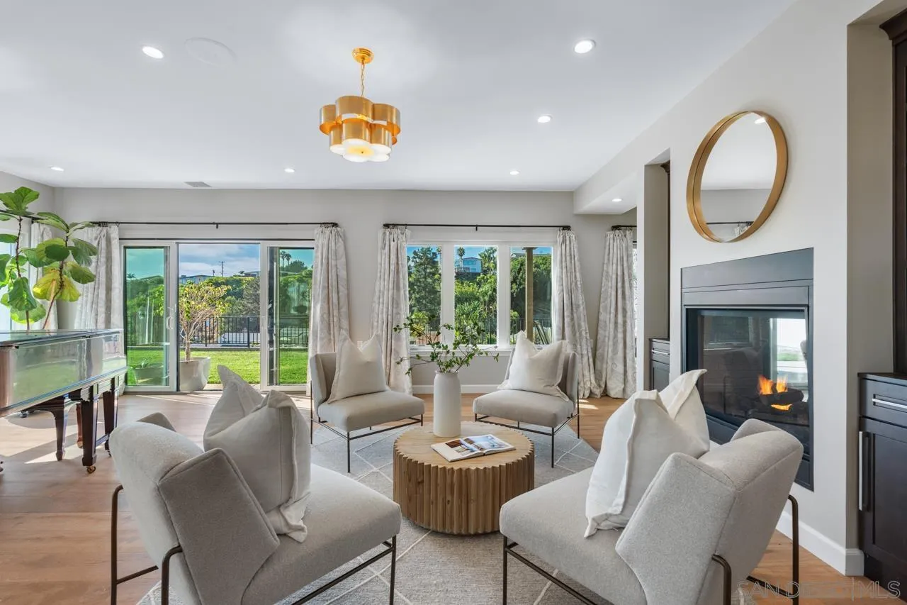 https://cdn.realtyfeed.com/cdn/127/260021386/f7d1e2bf13090619e2aac41d0bcab4e9.webp