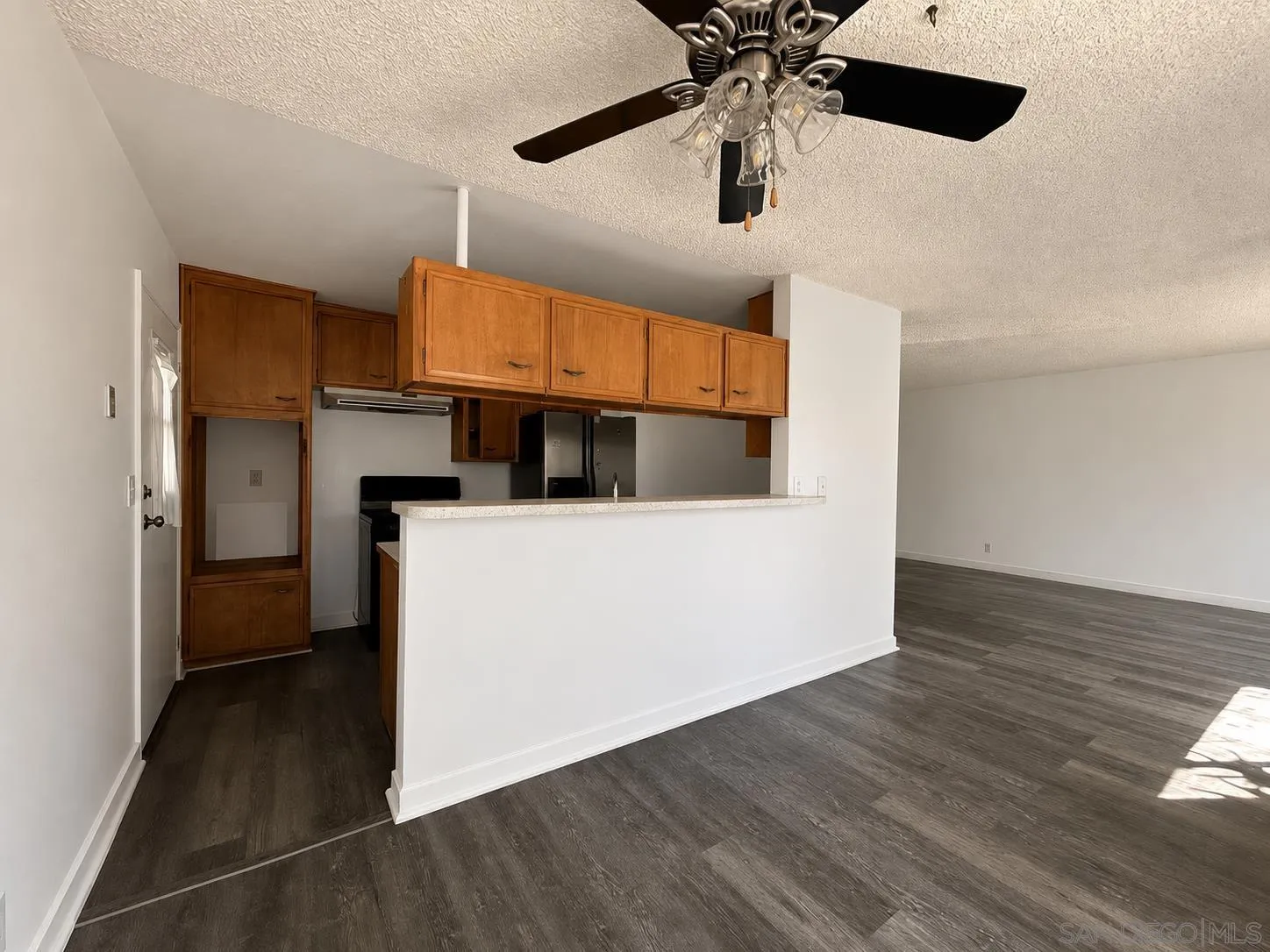 338 W 6th Ave, Escondido, CA 92025 - Photo 5 of 15, Escondido, CA