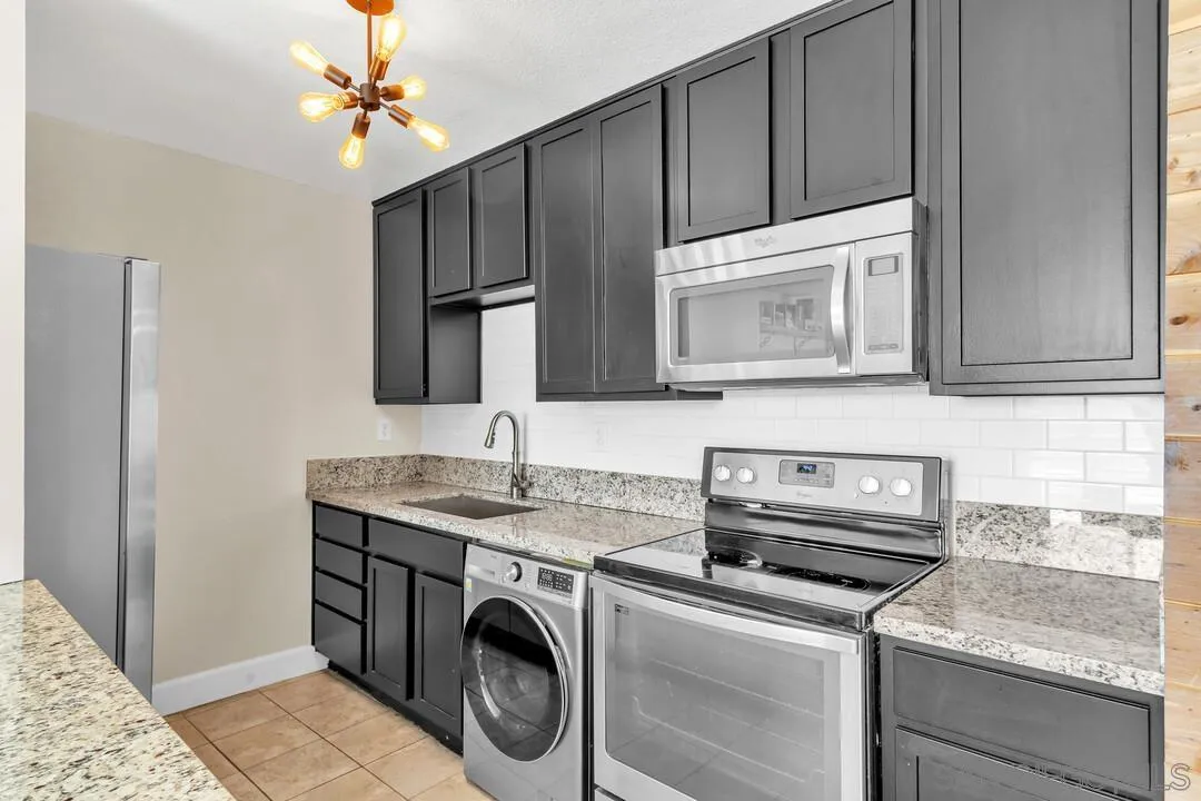 3050 Rue Dorleans Unit 380, San Diego, CA 92110 - Photo 4 of 25, San Diego, CA