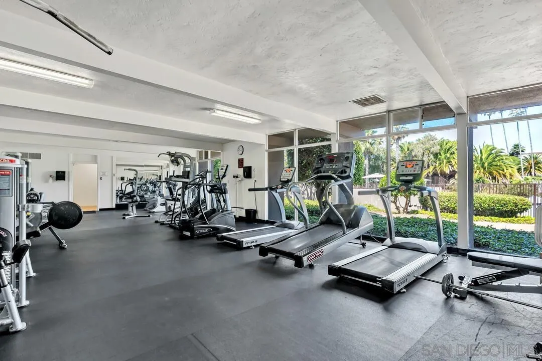 https://cdn.realtyfeed.com/cdn/127/260021391/2ffcb76a82b72b5ab36894eefec76415.webp