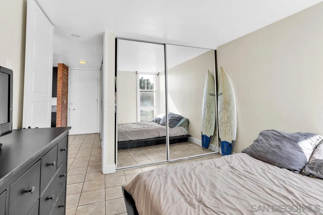 https://cdn.realtyfeed.com/cdn/127/260021391/97154b9b2e96012575b6c912a32f06dd.webp