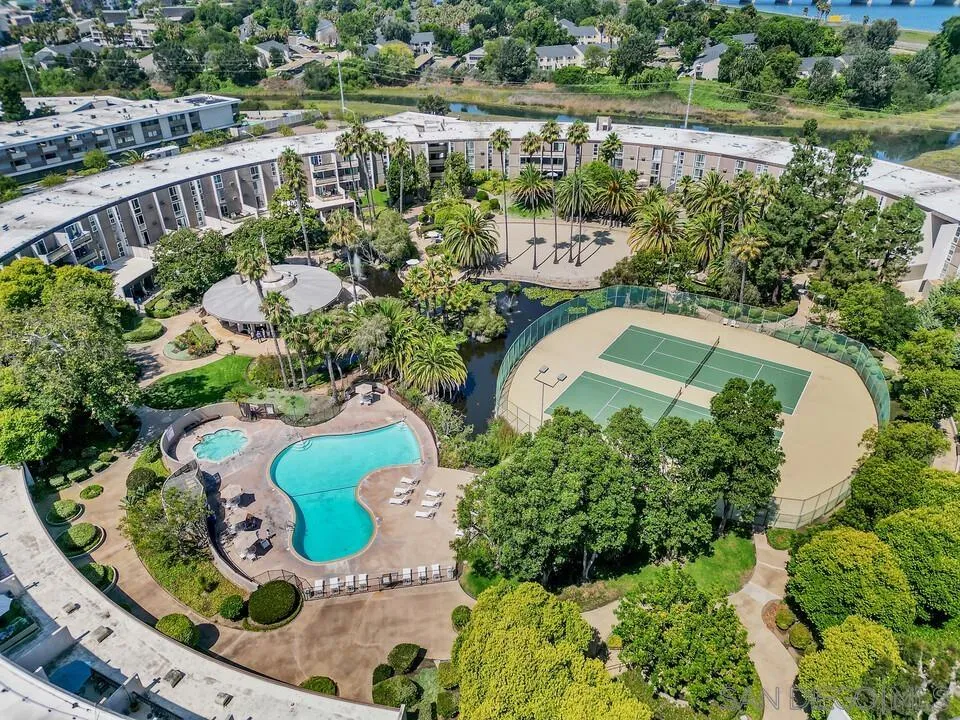 https://cdn.realtyfeed.com/cdn/127/260021391/fcc76f96a2a5d64f46406609caa89940.webp