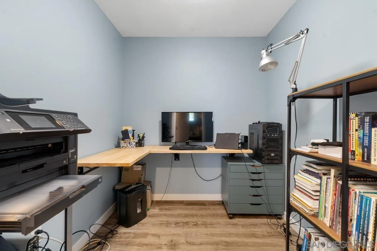https://cdn.realtyfeed.com/cdn/127/260021395/79dff200a32f08facc4f7c3a4f7628c0.webp