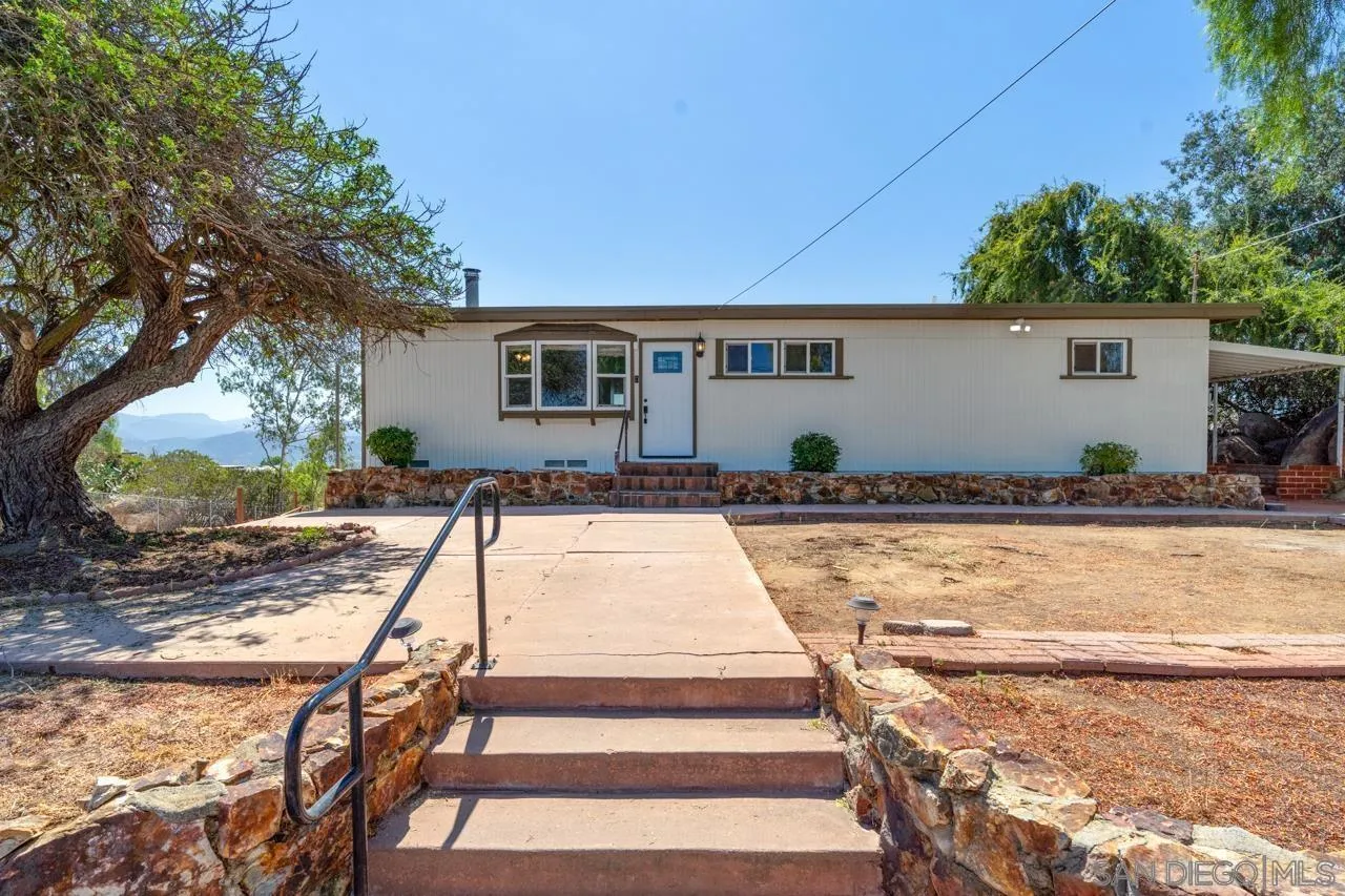 497 Mountain View Road, El Cajon, CA 92021 - Main photo, El Cajon, CA