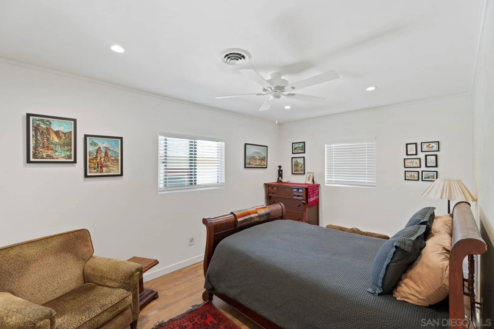 https://cdn.realtyfeed.com/cdn/127/260021414/e74bbe58fa1212a3b3aef2577cd505d0.webp