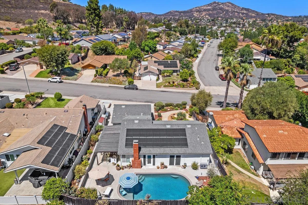 https://cdn.realtyfeed.com/cdn/127/260021417/642ce48a24895a653a5698ee4985743b.webp