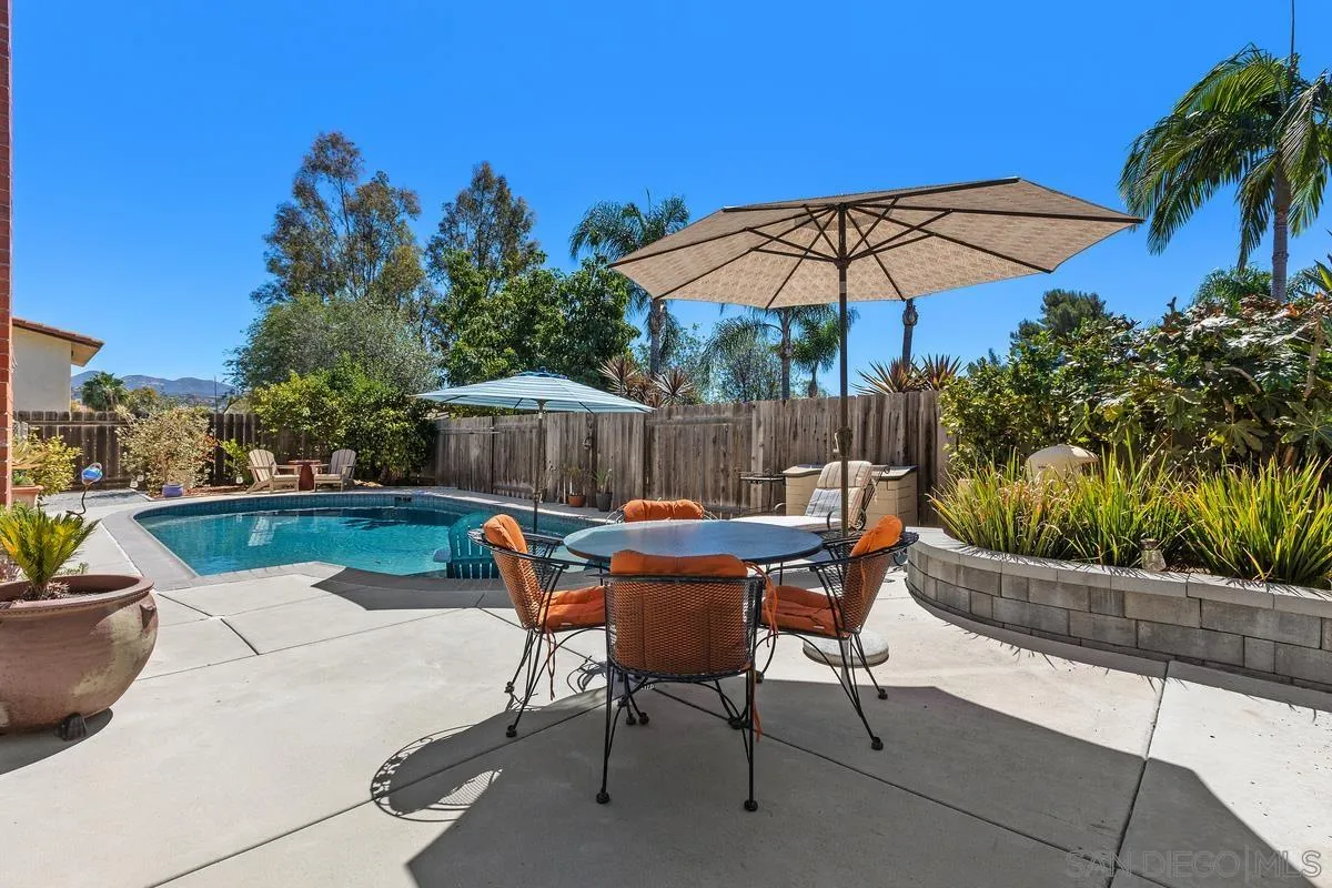 https://cdn.realtyfeed.com/cdn/127/260021417/eb8b179c9eb5c2eb1571d6344139d63e.webp