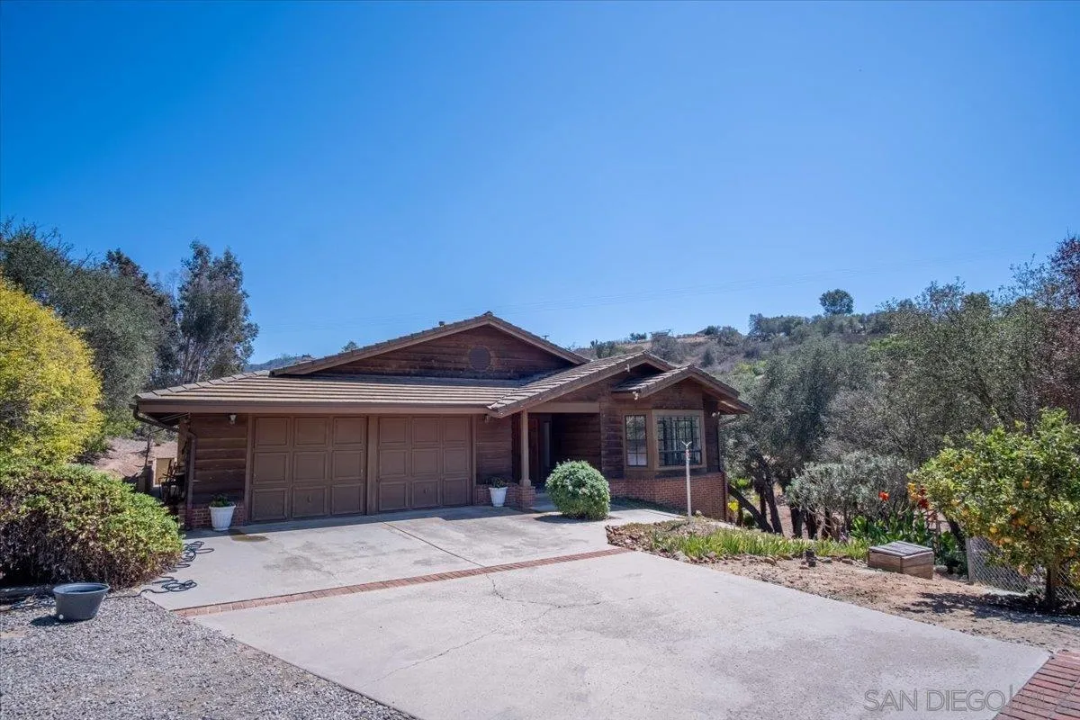 20455 Fortuna Del Sur, ESCONDIDO, CA 92029 - Main photo, Escondido, CA