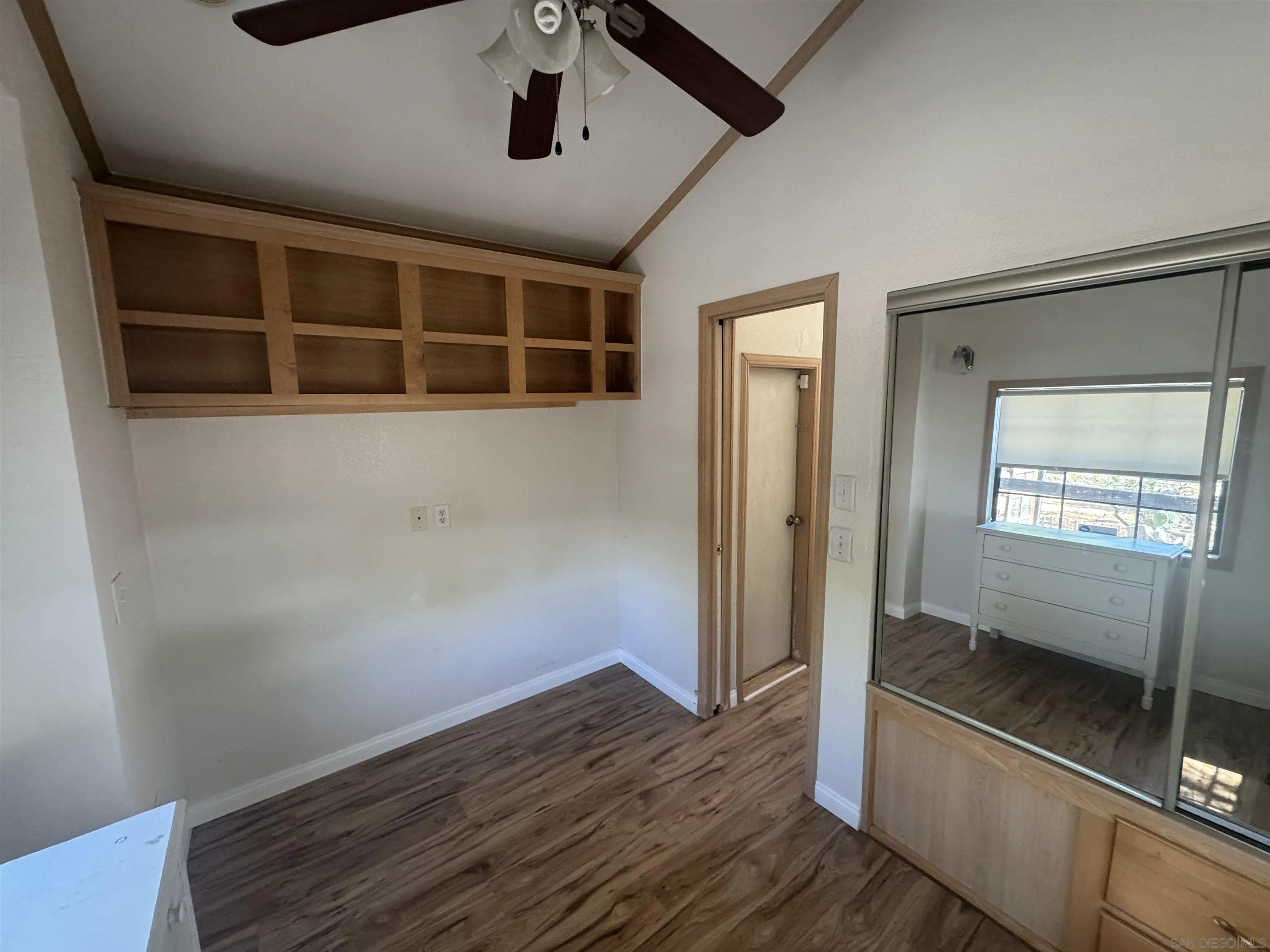 https://cdn.realtyfeed.com/cdn/127/260021421/134bfef596cd068e3ea286e2072b248c.webp
