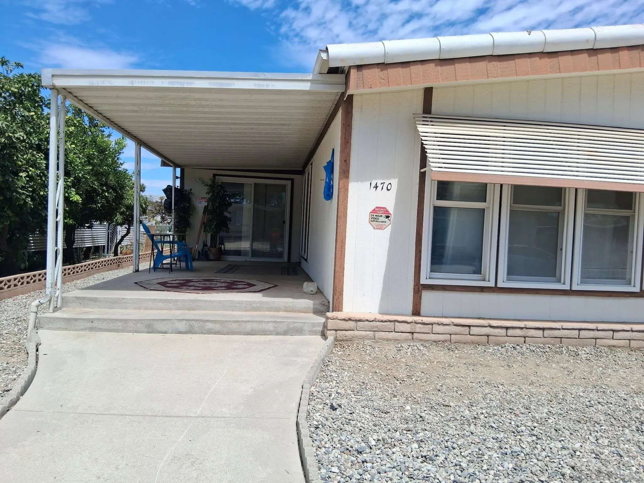 Hemet, CA 92543