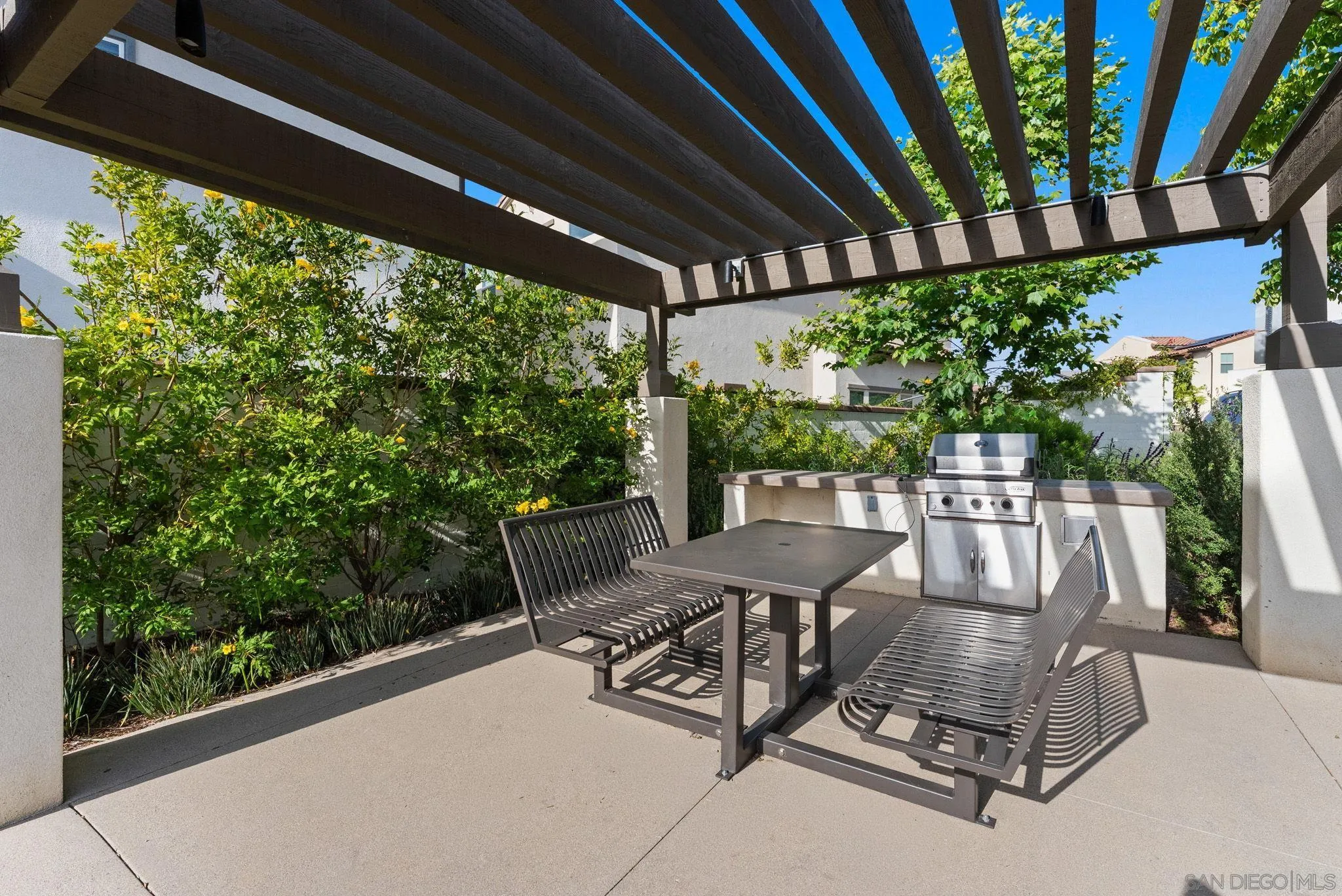 https://cdn.realtyfeed.com/cdn/127/260021425/50bdbc598a3a7de508049c51e19c04f5.webp