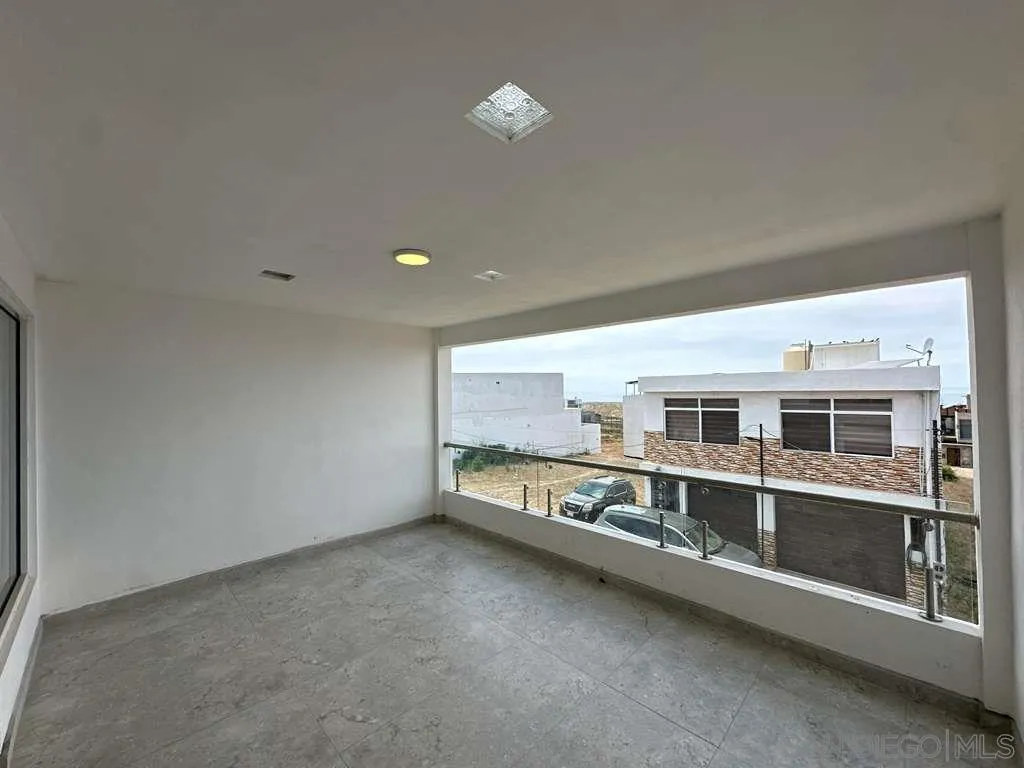 206 Ave. Santa Monica, Col. San Miguel Tijuana Mexico, Tijuana, CA 99999, photo 6