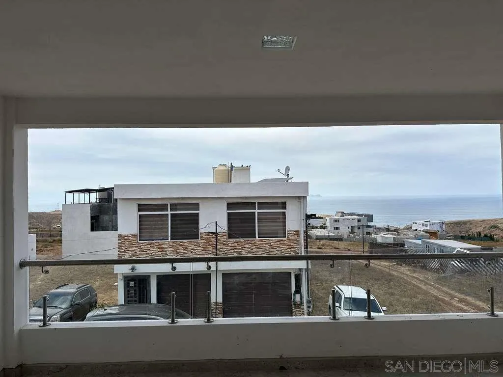 Tijuana, CA 99999