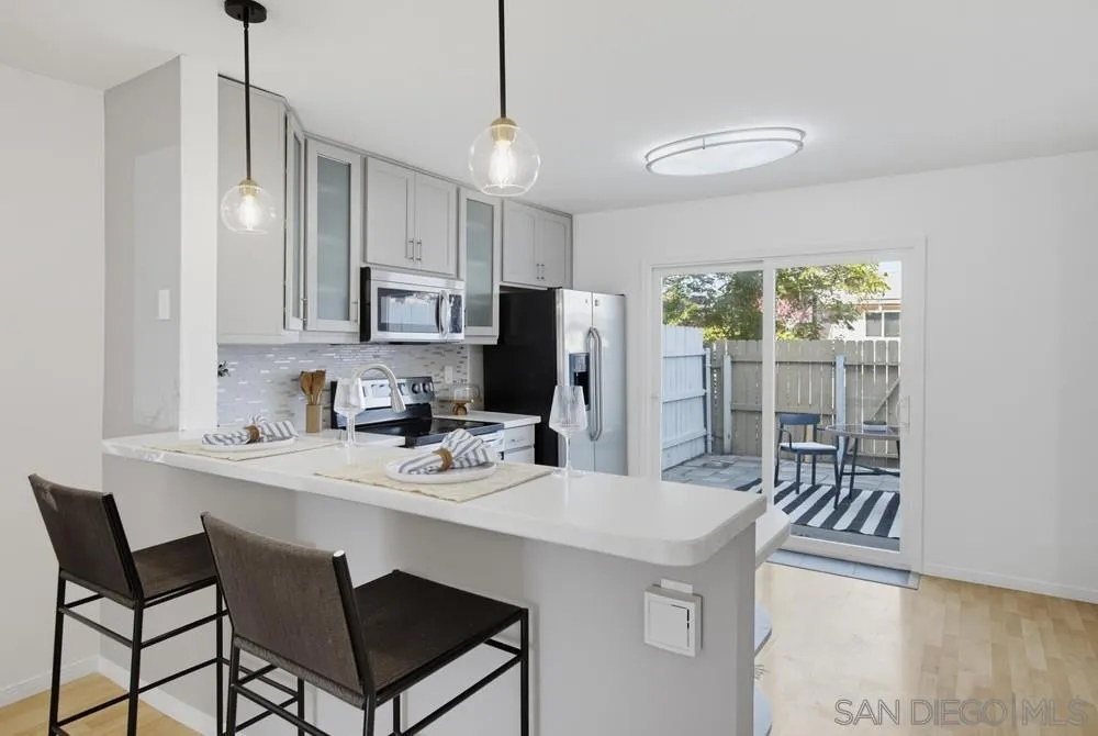 https://cdn.realtyfeed.com/cdn/127/260021429/9854ccfe51cd1166828e94b56488ff1d.webp