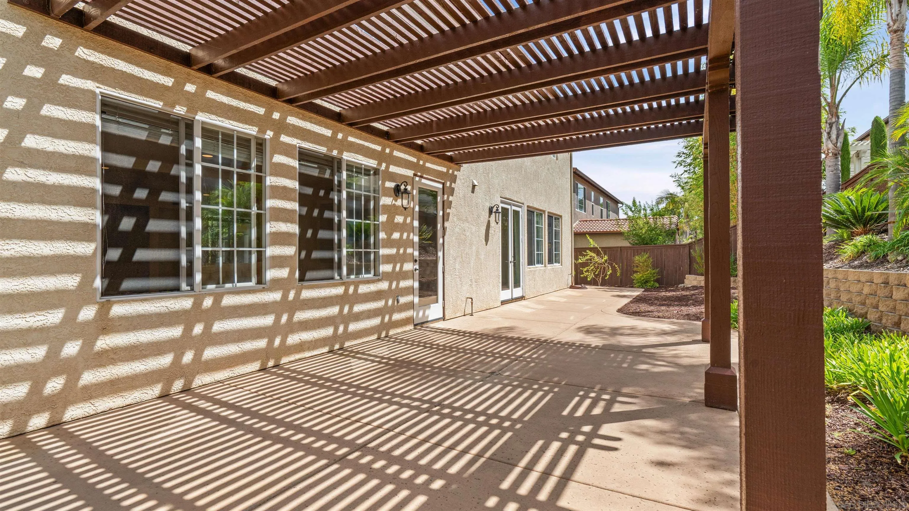 https://cdn.realtyfeed.com/cdn/127/260021430/8d277a69f02a0bcafaac281b4ab39119.webp