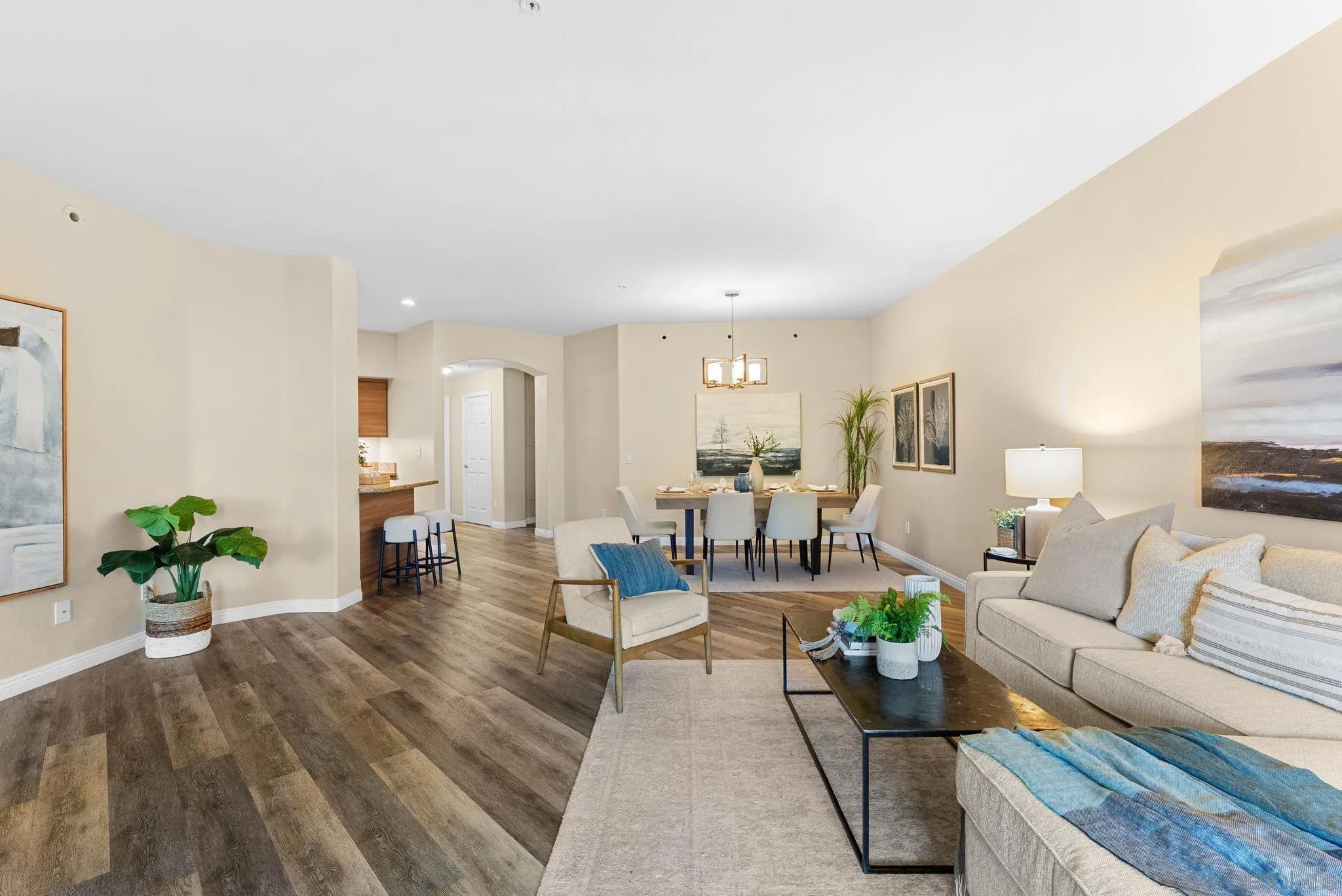 https://cdn.realtyfeed.com/cdn/127/260021433/2294c1cb343bdbbfb86c4d34379bf97d.webp