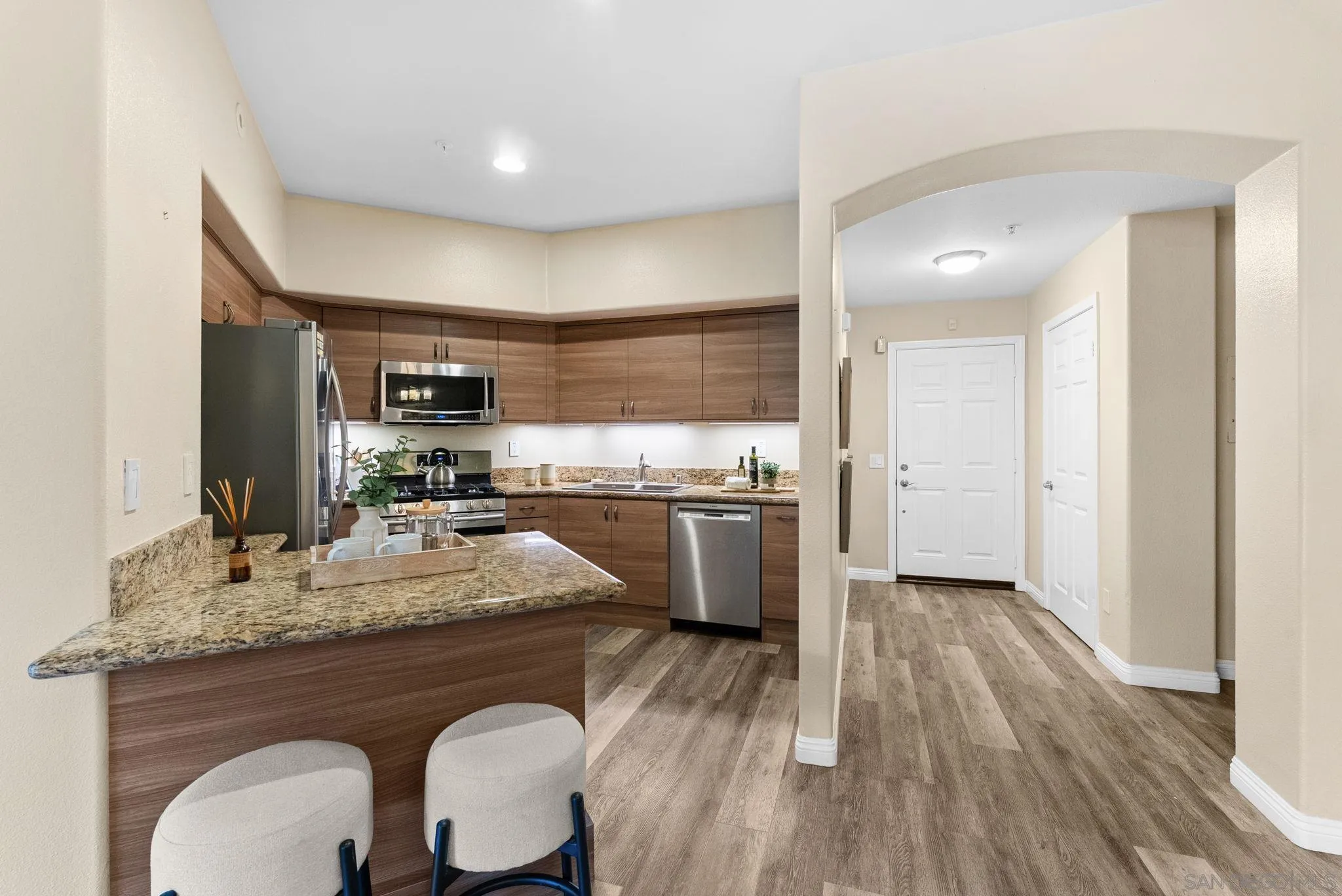 https://cdn.realtyfeed.com/cdn/127/260021433/4121183641ae0f4814f2130ef06f2e07.webp