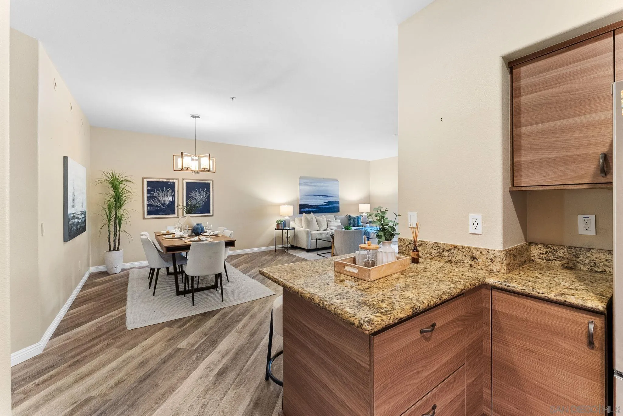 https://cdn.realtyfeed.com/cdn/127/260021433/5eedc2593ad29cc3253b2ba6d668b860.webp
