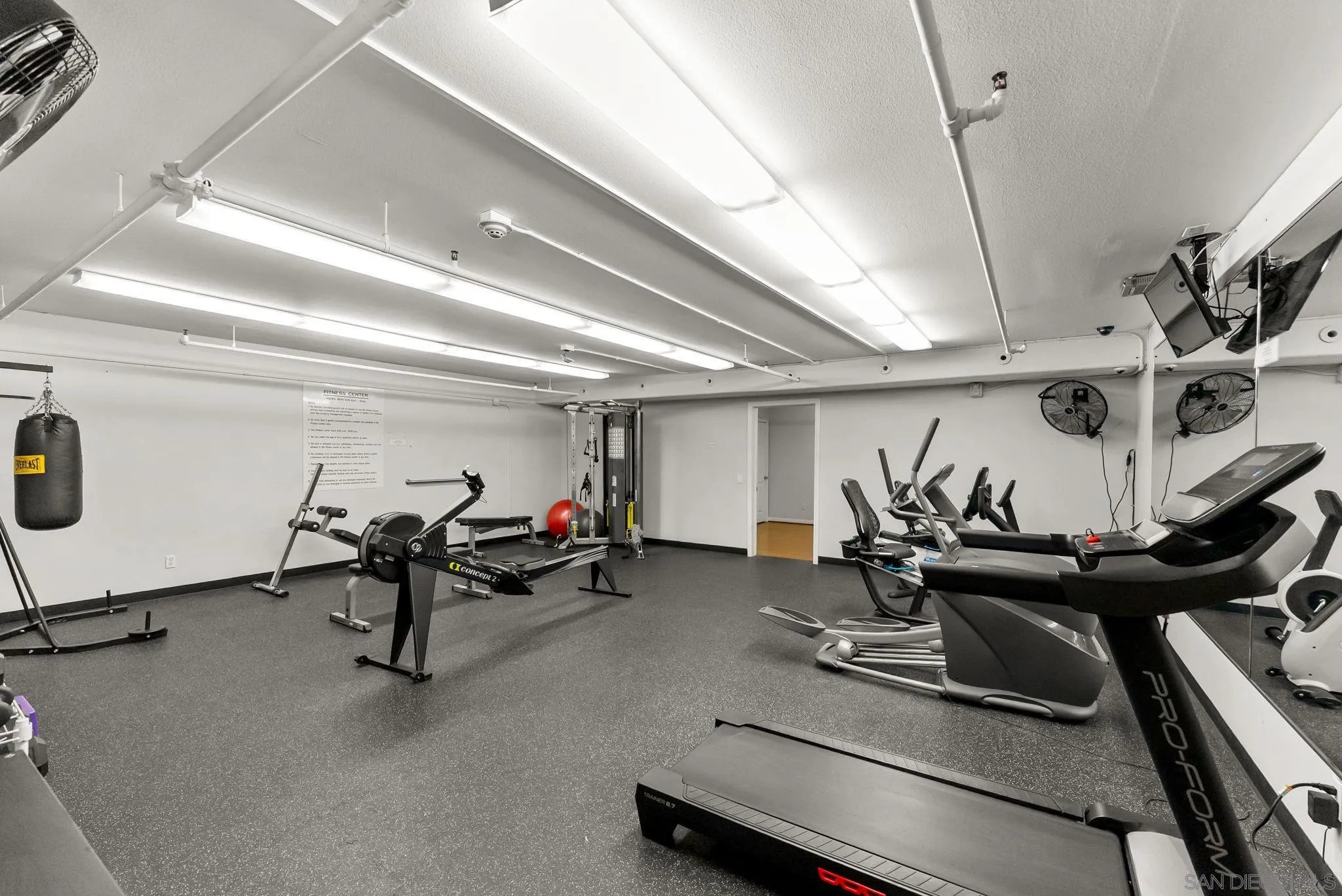 https://cdn.realtyfeed.com/cdn/127/260021433/7a5e3f33d19eb08498f915e8b9d9e9b4.webp