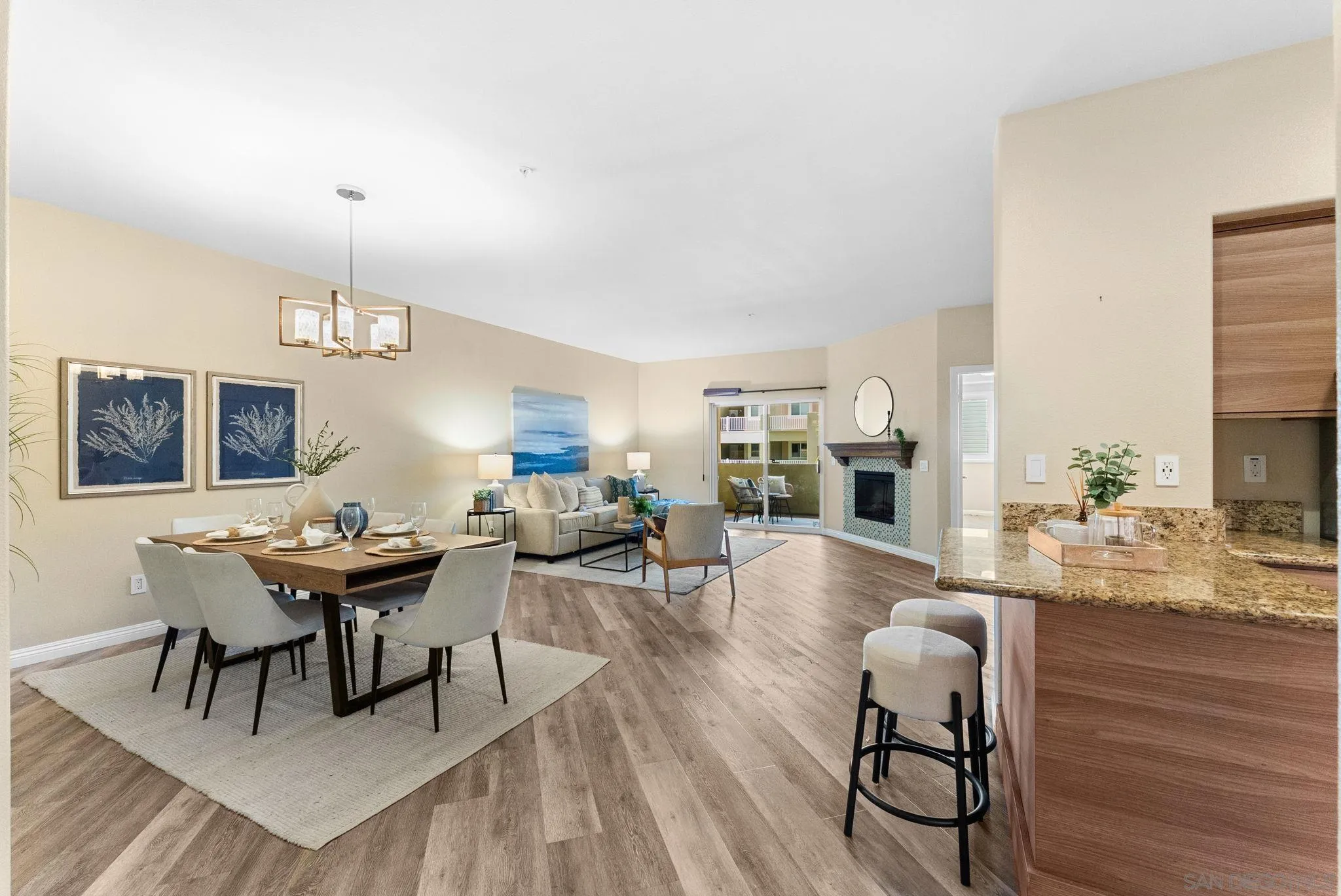 https://cdn.realtyfeed.com/cdn/127/260021433/e179a169f985fff7639818c46148d8db.webp