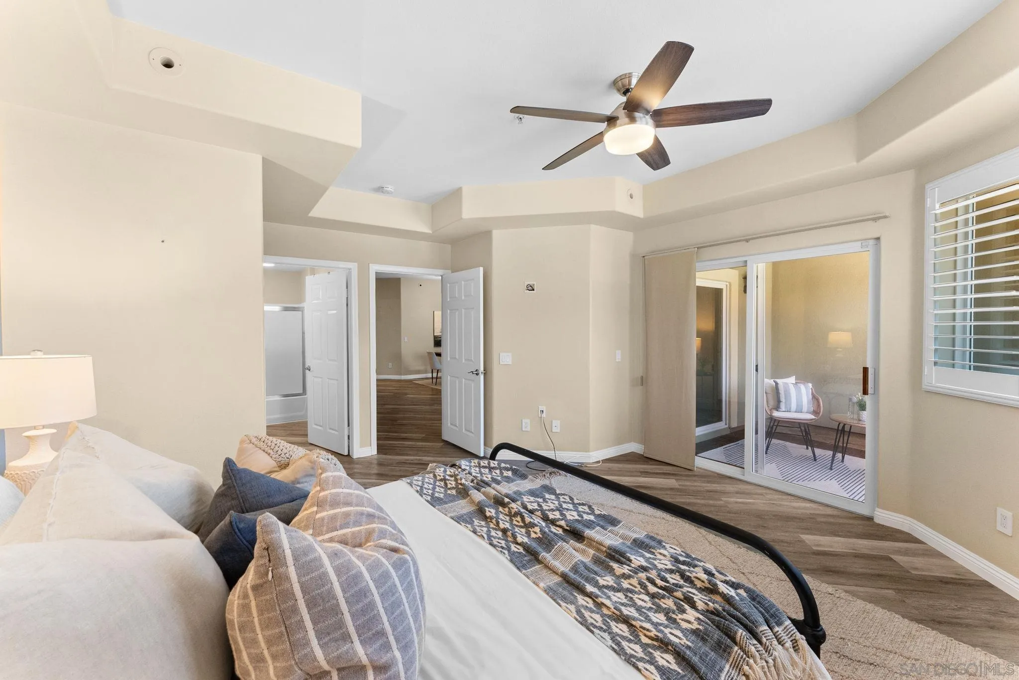 https://cdn.realtyfeed.com/cdn/127/260021433/fae2c77fefeac8b2a53c640765cf0ba8.webp