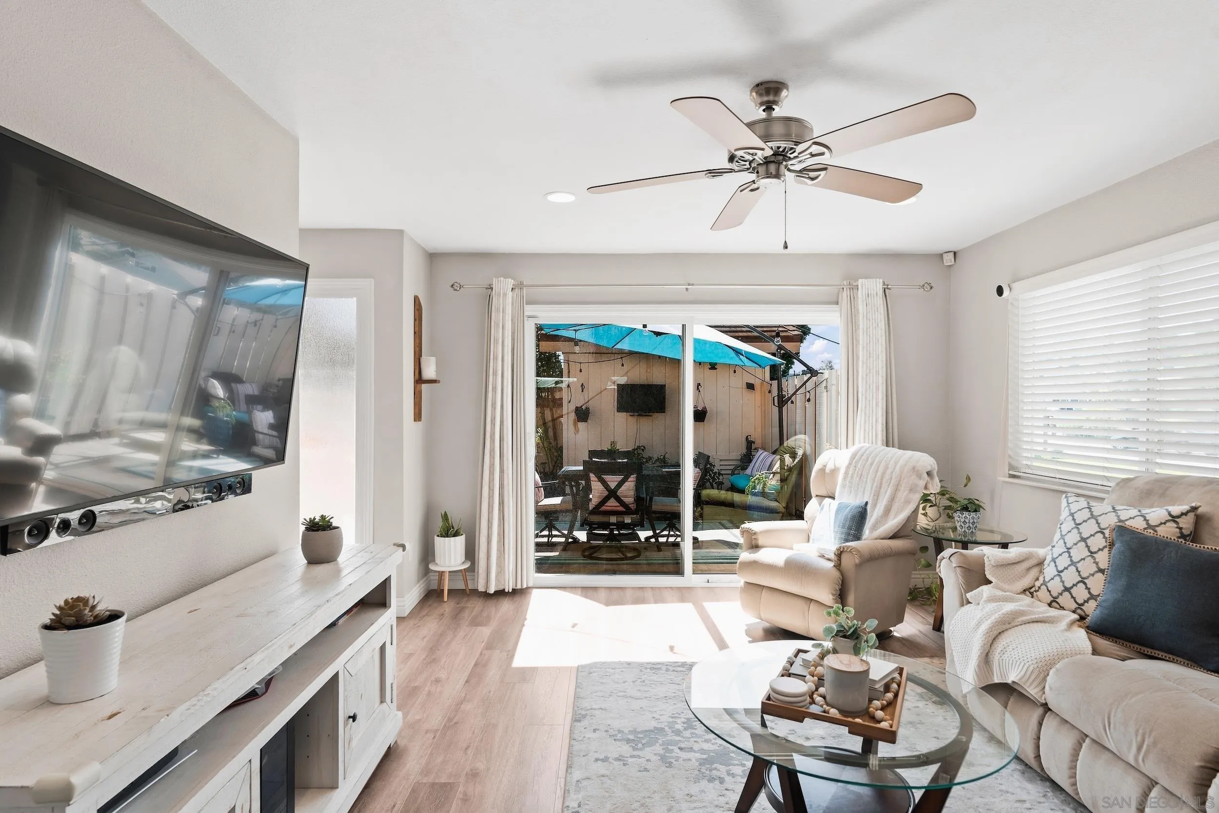 https://cdn.realtyfeed.com/cdn/127/260021435/16fc4d4d0500dabe33b281431a8c0d05.webp