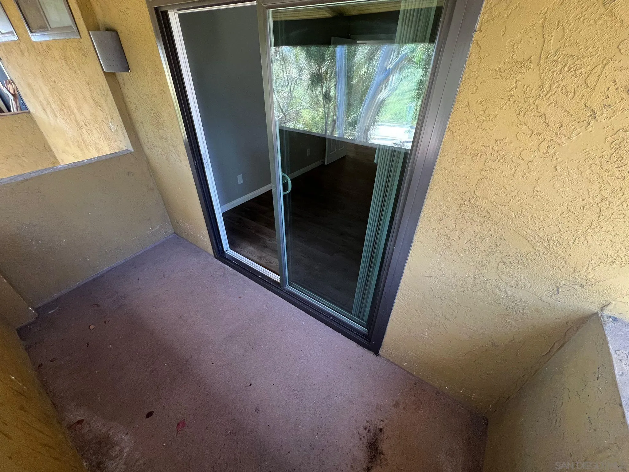 https://cdn.realtyfeed.com/cdn/127/260021446/d0a228e300f9b3f02bab4d8ac83397d3.webp