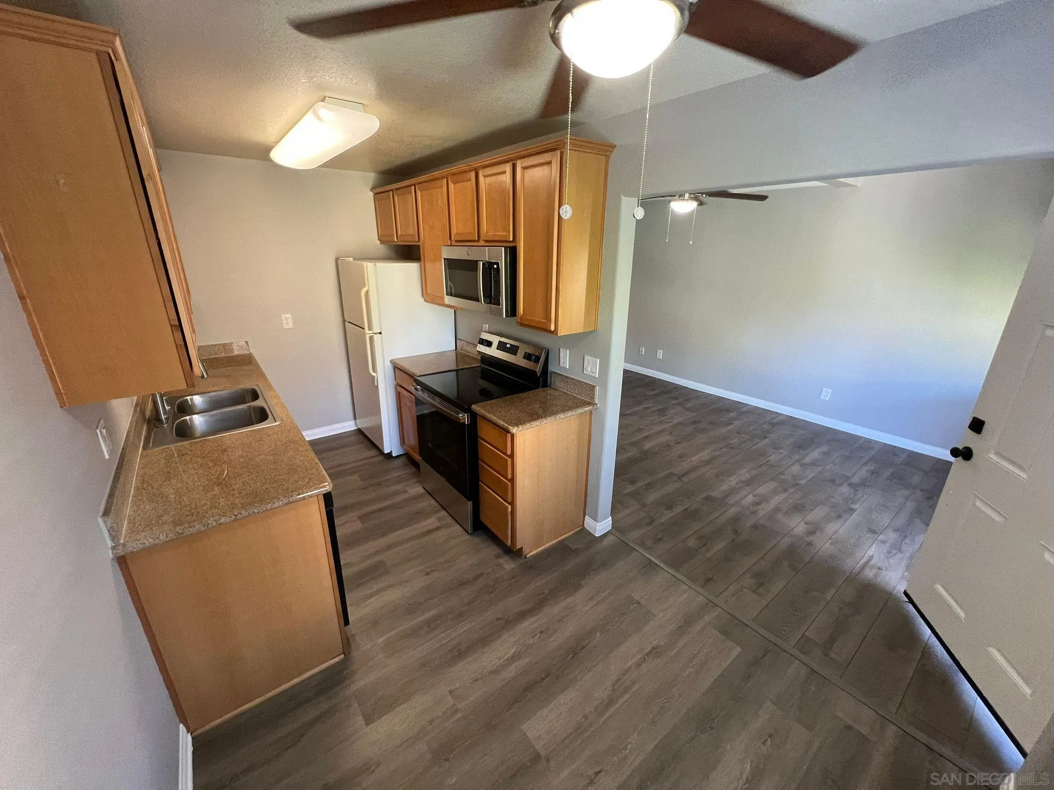 2360 Paseo De Laura Unit 16, Oceanside, CA 92056 - Photo 2 of 14, Oceanside, CA