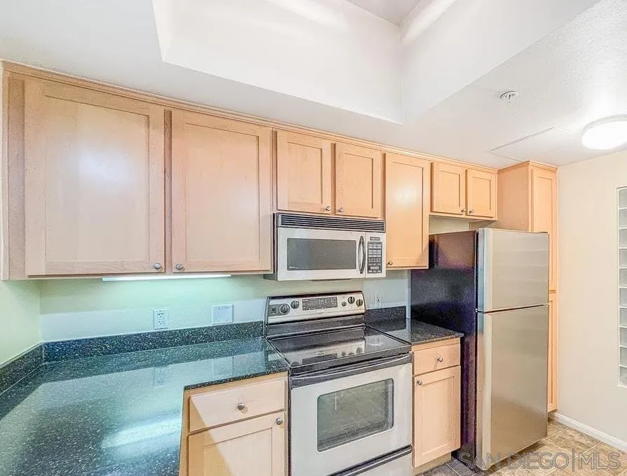 https://cdn.realtyfeed.com/cdn/127/260021447/45b121045bae07c333b1d254acd2a211.webp