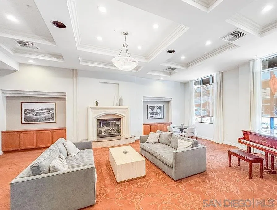 https://cdn.realtyfeed.com/cdn/127/260021447/c6f28222a0ac752ce91846d14946a147.webp