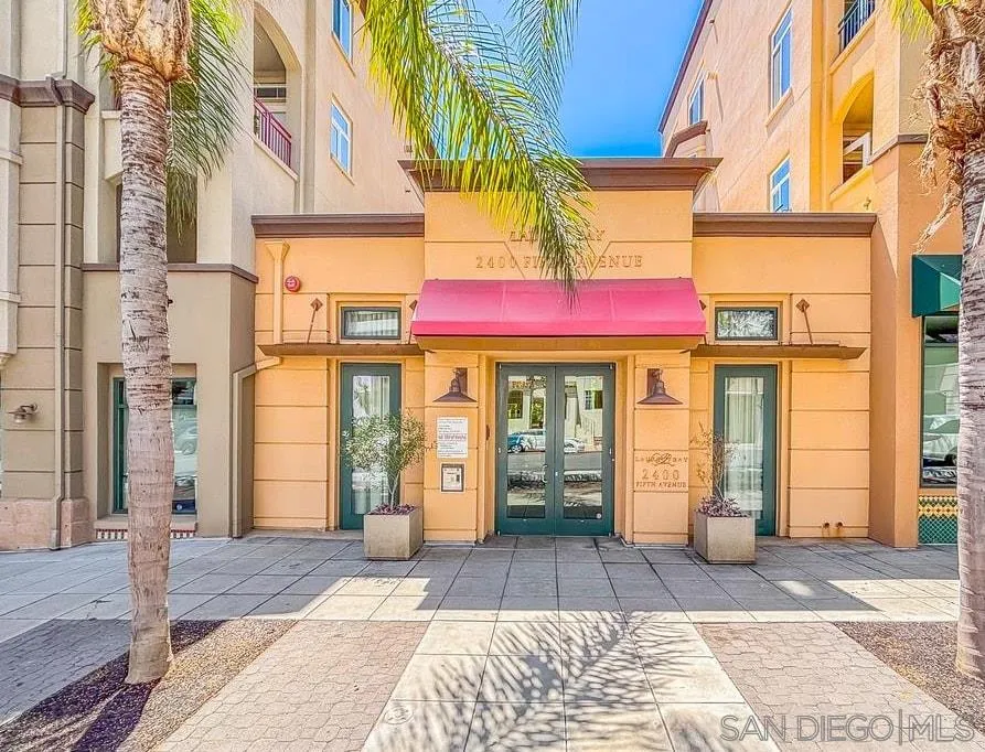 https://cdn.realtyfeed.com/cdn/127/260021447/e3bff5b0c406adcc5d2a320e21a9e9ad.webp