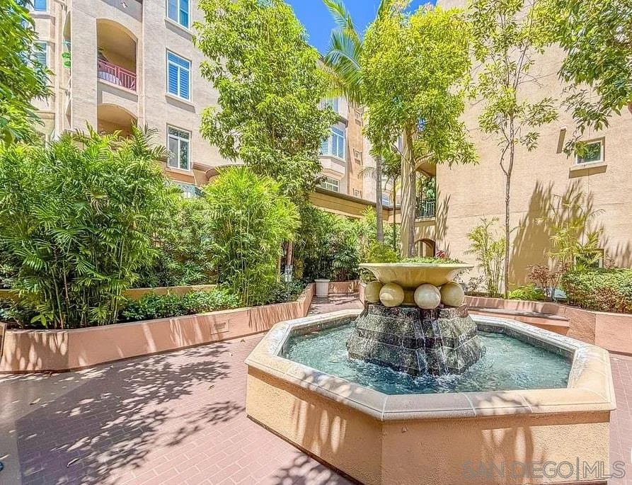https://cdn.realtyfeed.com/cdn/127/260021447/fcbf4a146216bad925be443a1c7ddb84.webp