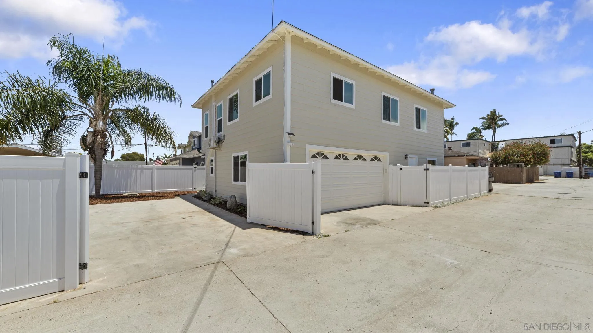 https://cdn.realtyfeed.com/cdn/127/260021450/94d504698ecf1f45f44a6efb9cebf592.webp
