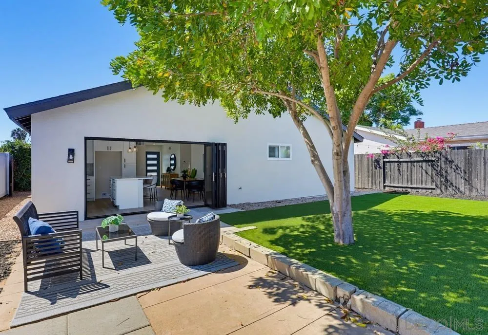 https://cdn.realtyfeed.com/cdn/127/260021451/278cceb6cef562d689cb67e5e3a07521.webp