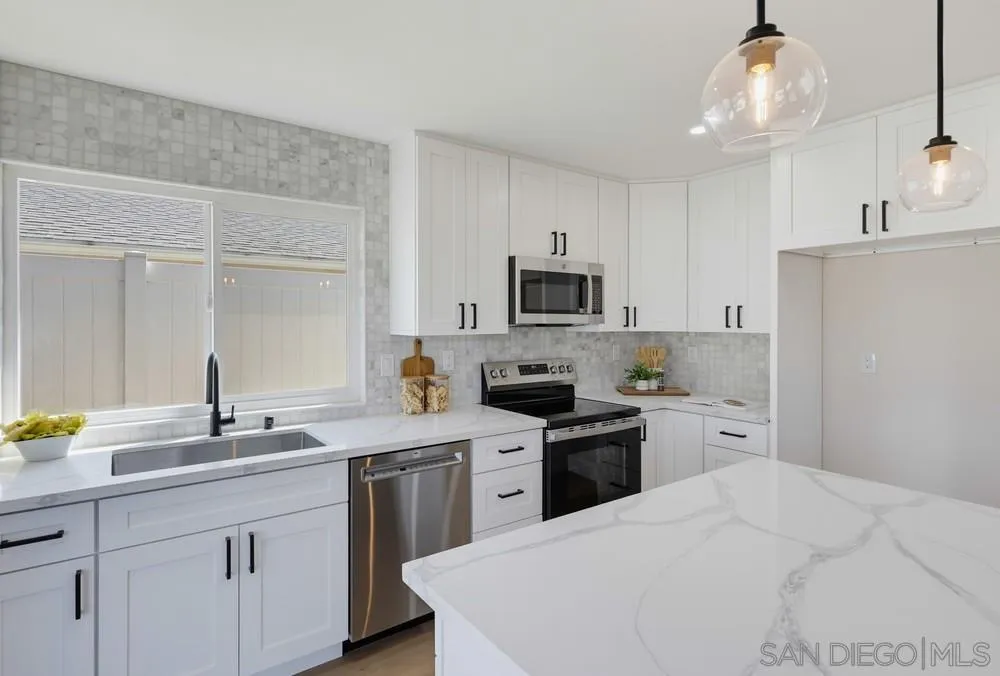 https://cdn.realtyfeed.com/cdn/127/260021451/3a8be40ccf20a71b1aba8d51e2bb5587.webp