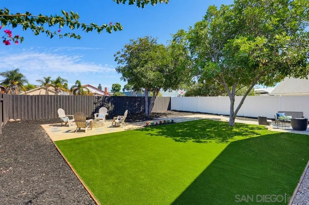 https://cdn.realtyfeed.com/cdn/127/260021451/dc218edd67fa2cb84aadb72860d74777.webp