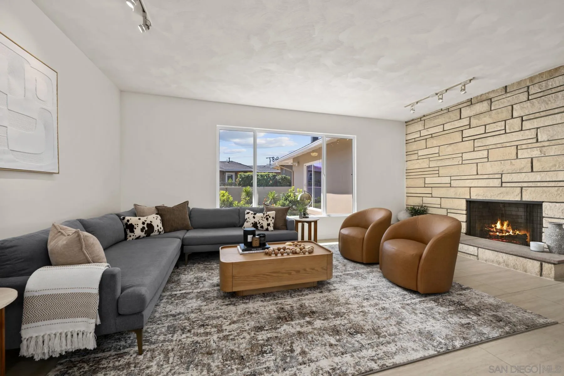 https://cdn.realtyfeed.com/cdn/127/260021454/03538827906e8f1fcc01f1c5d9eaf595.webp