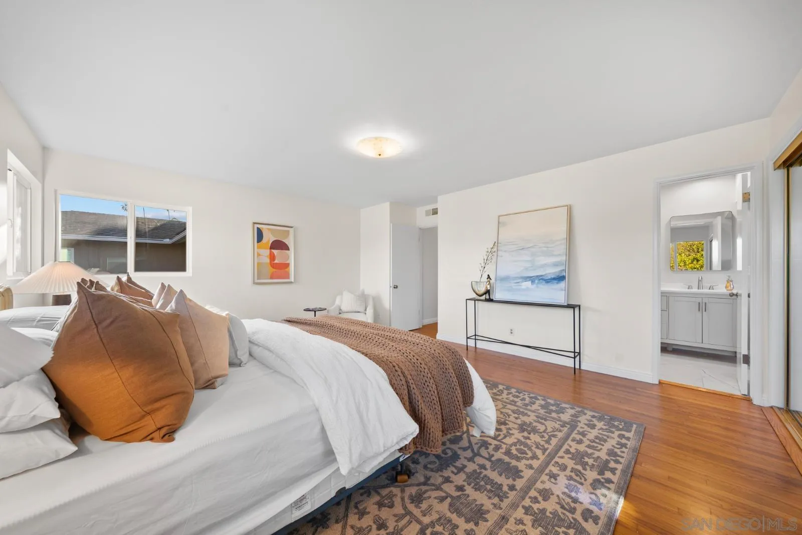 https://cdn.realtyfeed.com/cdn/127/260021454/3f1bdc4ec6e32b88dbf01d7f1cc6c422.webp