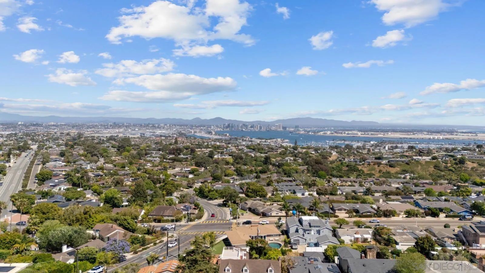 https://cdn.realtyfeed.com/cdn/127/260021454/7abd0475bcf8818c06a84994d6193694.webp