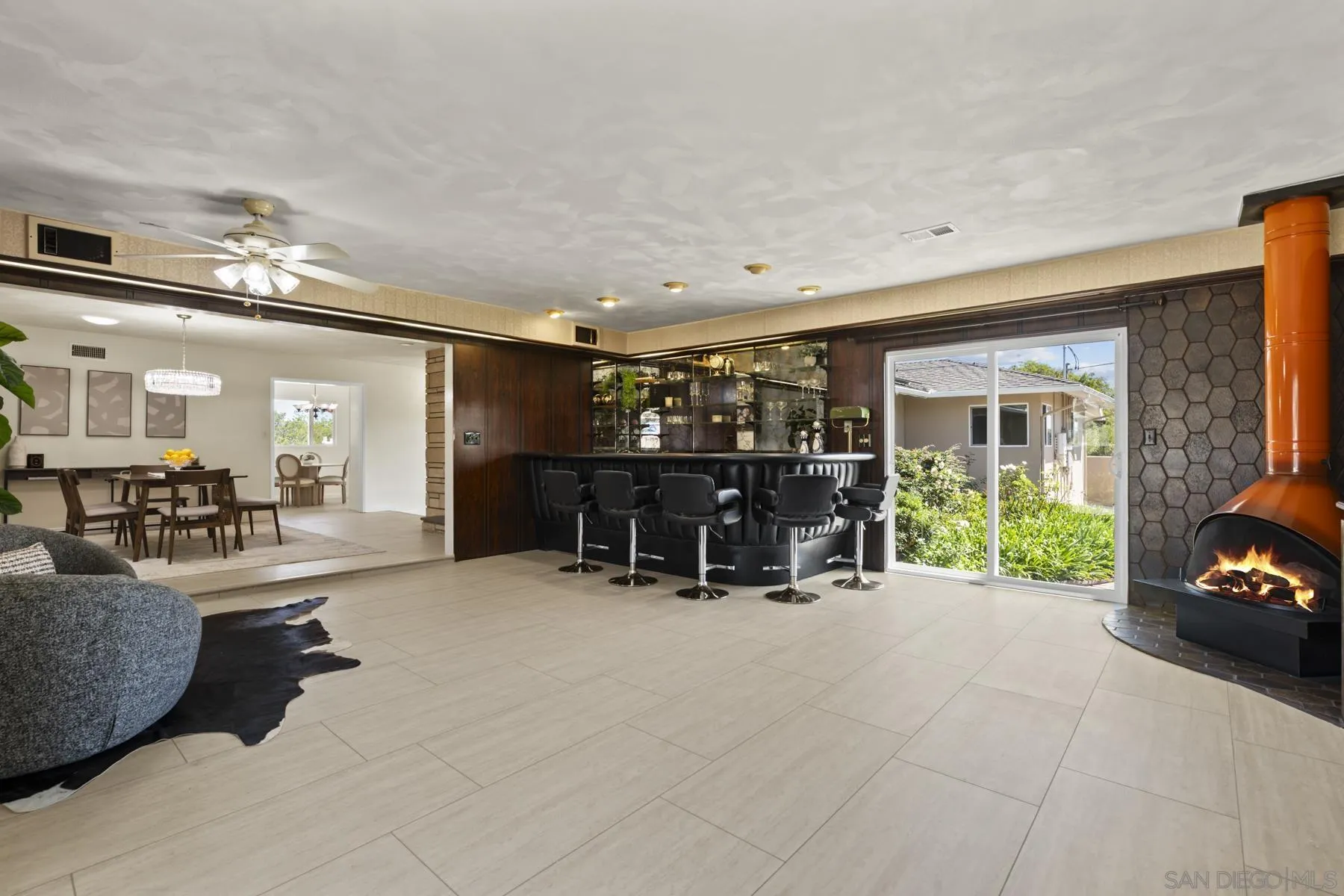 https://cdn.realtyfeed.com/cdn/127/260021454/834c17321a441547cf09eac2e1aa5188.webp