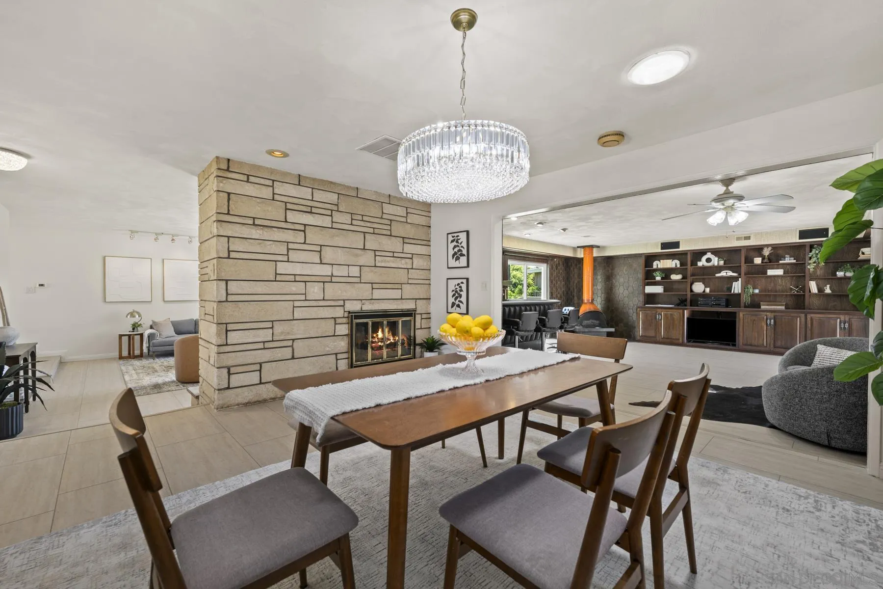 https://cdn.realtyfeed.com/cdn/127/260021454/e47a640db6c7af3be60afb9844cbef5b.webp
