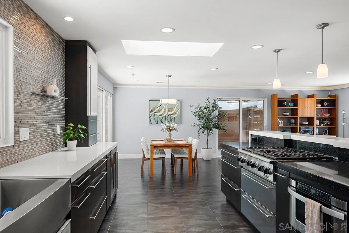 https://cdn.realtyfeed.com/cdn/127/260021455/83275ea7b7ffc926c4bc2b9d6866eedb.webp