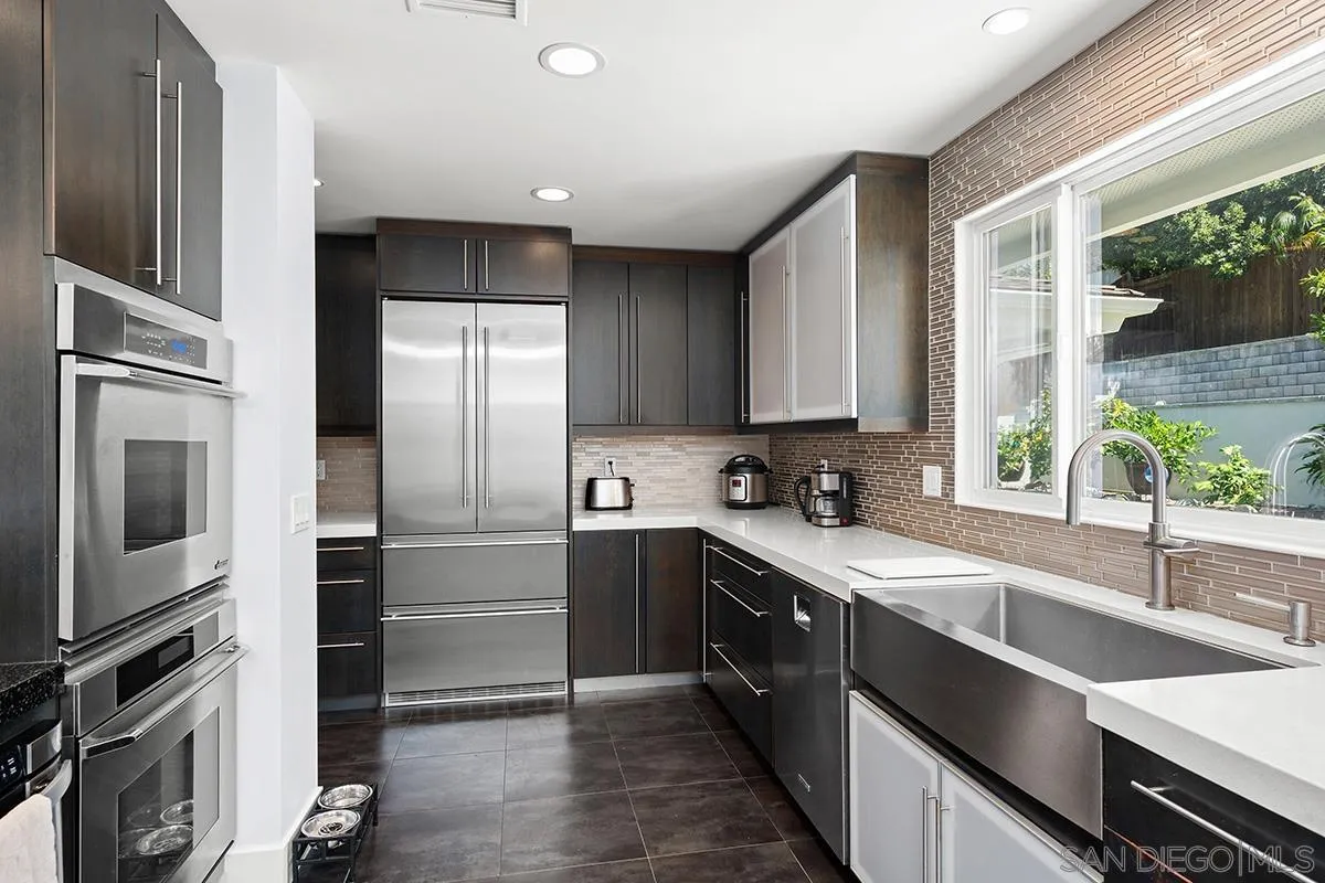 https://cdn.realtyfeed.com/cdn/127/260021455/a5e0451c05278830e6119a80a94a54f1.webp