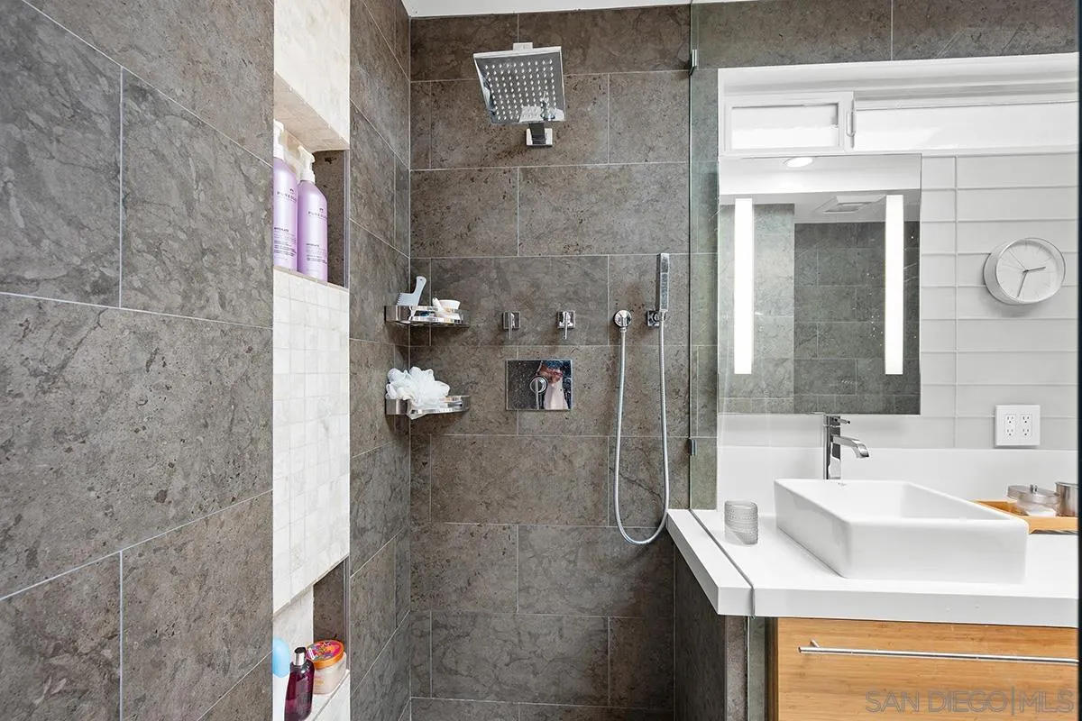 https://cdn.realtyfeed.com/cdn/127/260021455/da80966f803403b355bd7d83502bf3ae.webp