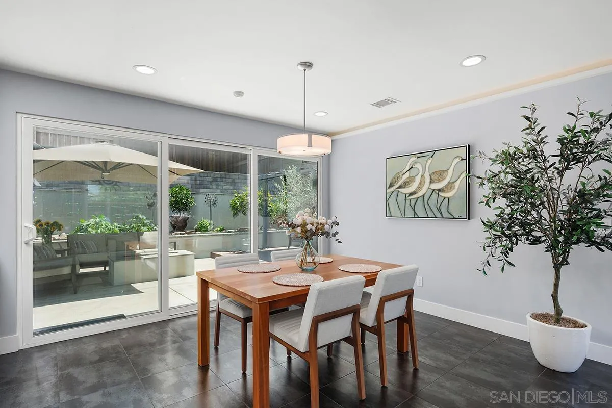https://cdn.realtyfeed.com/cdn/127/260021455/ea952be58a25133e3f523eacc83e89e8.webp