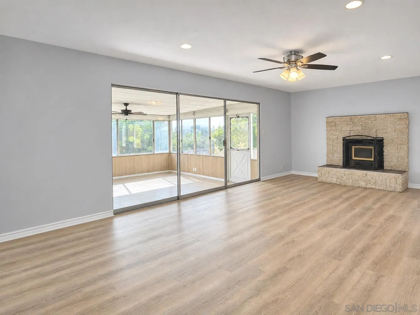 https://cdn.realtyfeed.com/cdn/127/260021462/6003689ba3102fdacc8e50c1956c0f31.webp